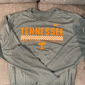 Men’s University of Tennessee long sleeve Nike